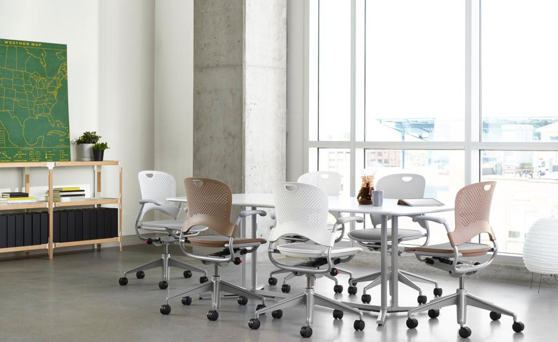 Кресло рабочее модель Caper Chair от фабрики Herman Miller