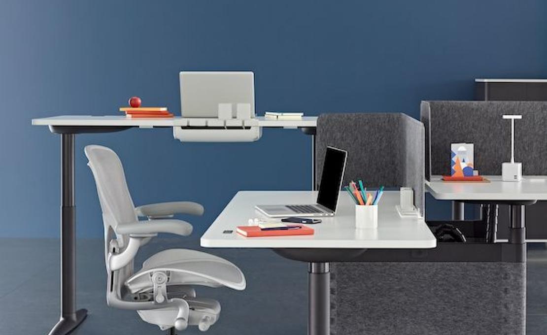 Рабочее кресло модель 1006185 от фабрики Herman Miller