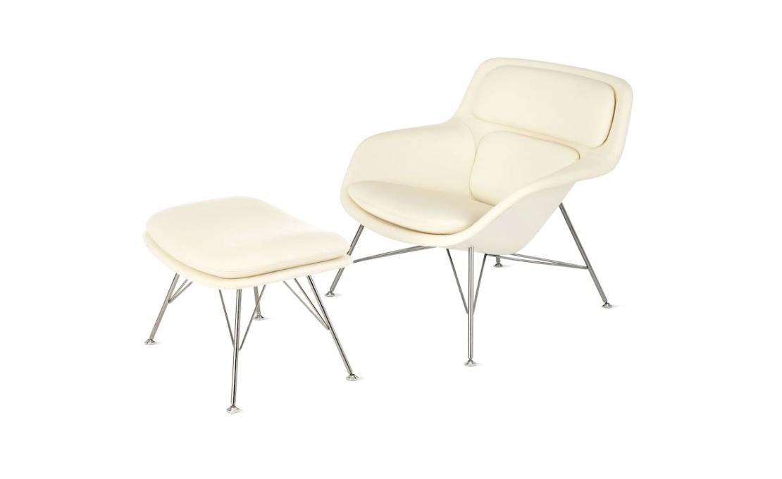 Кресло модель Striad Lounge Chair and Ottoman от фабрики Herman Miller
