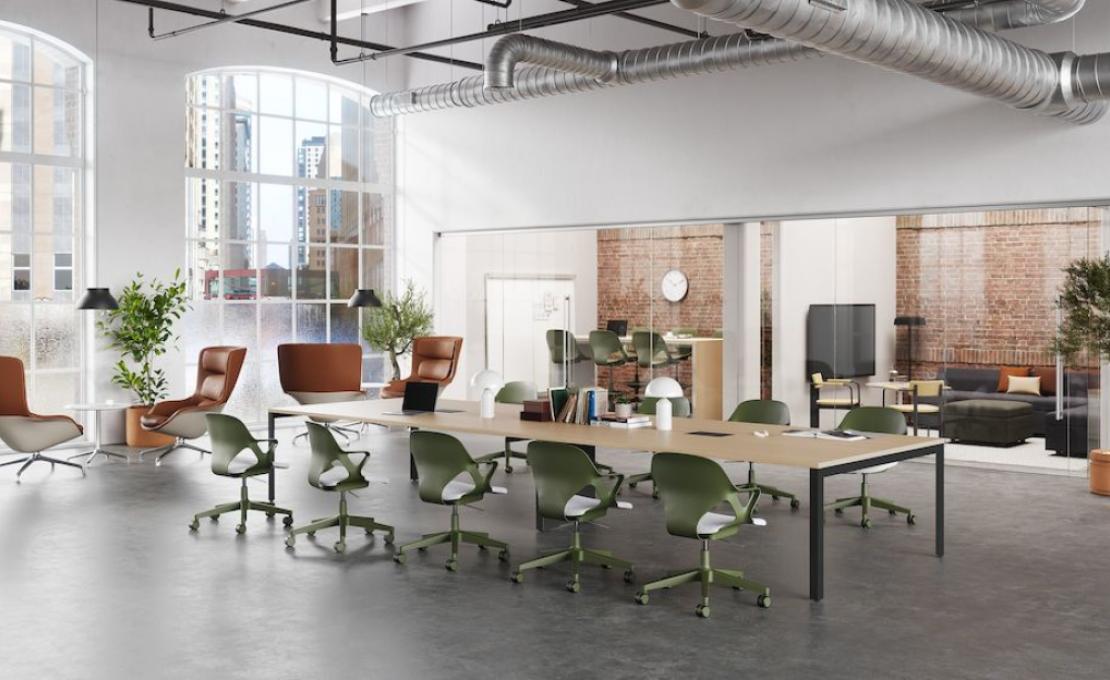 Кресло модель Striad Lounge Chair and Ottoman от фабрики Herman Miller