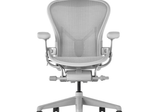 Рабочее кресло модель 1006185 от фабрики Herman Miller