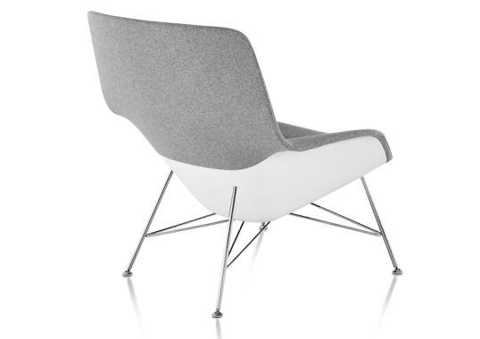 Кресло модель Striad Lounge Chair and Ottoman от фабрики Herman Miller
