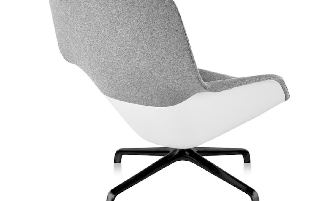 Кресло модель Striad Lounge Chair and Ottoman от фабрики Herman Miller