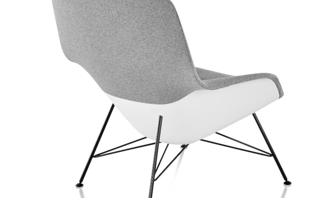 Кресло модель Striad Lounge Chair and Ottoman от фабрики Herman Miller