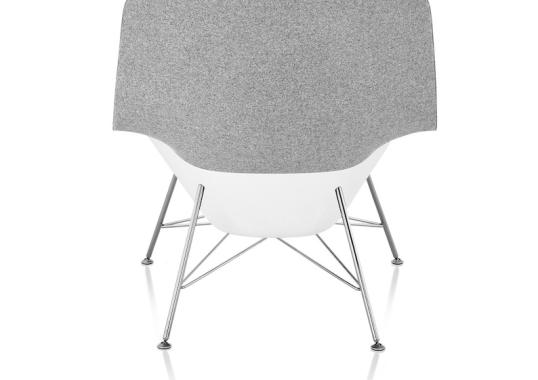 Кресло модель Striad Lounge Chair and Ottoman от фабрики Herman Miller