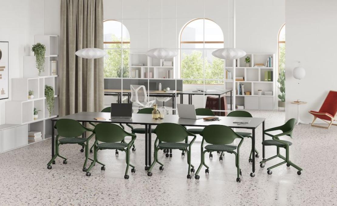 Стул модель Fuld Stackable Chair от фабрики Herman Miller