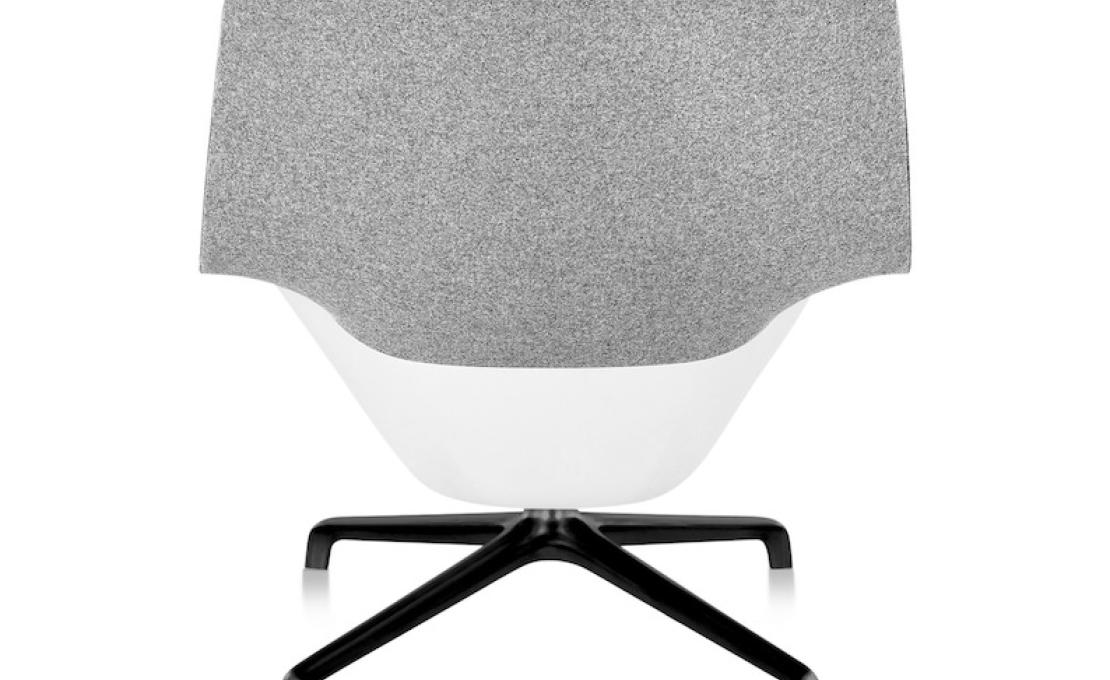 Кресло модель Striad Lounge Chair and Ottoman от фабрики Herman Miller