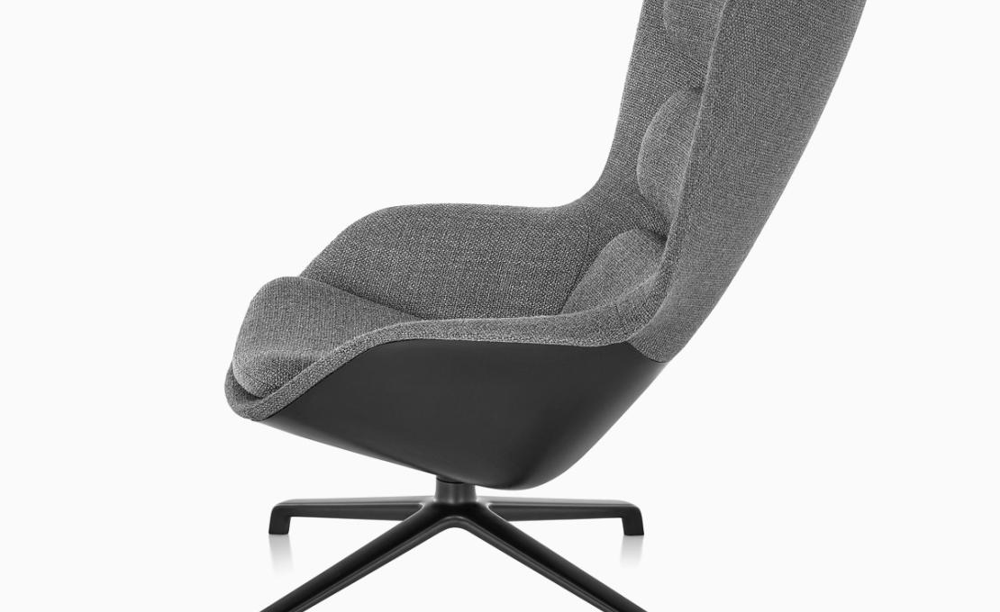 Кресло модель Striad Lounge Chair and Ottoman от фабрики Herman Miller