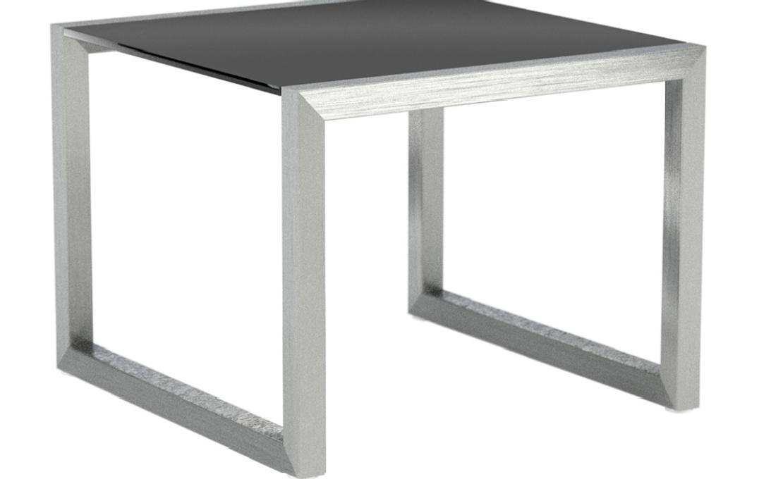 Уличный стол от фабрики Royal Botania модель NINIX-LOW TABLE