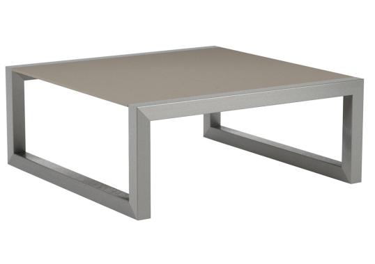 Уличный стол от фабрики Royal Botania модель NINIX-LOW TABLE