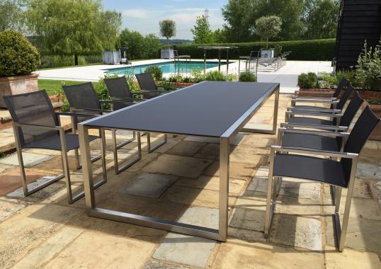 Уличный стол от фабрики Royal Botania модель Ninix Table