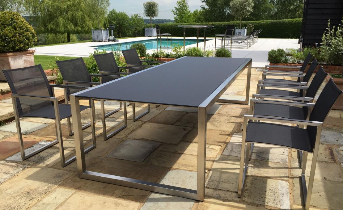 Уличный стол от фабрики Royal Botania модель Ninix Table