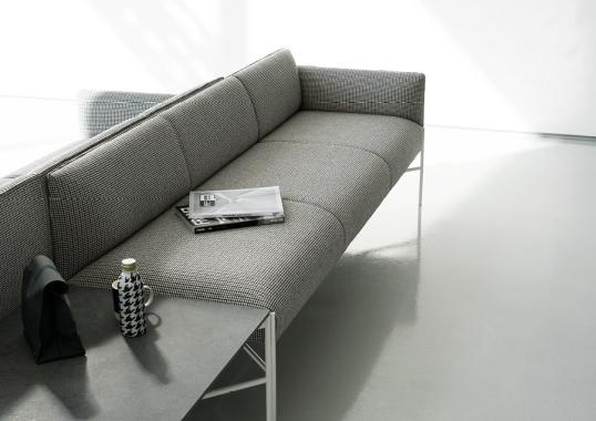 Диван от фабрики Tacchini модель OCHIL/MODULARSYSTEM