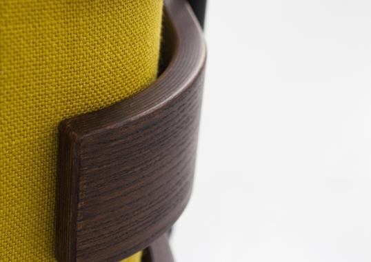 Кресло от фабрики Tacchini модель OCOS74