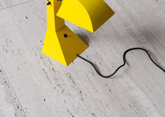 Настольная лампа от фабрики Tacchini модель OE63