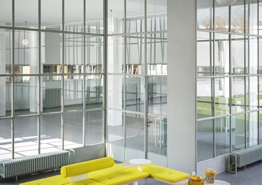 Банкетка от фабрики Tacchini модель GALLERIA MODULAR SYSTEM