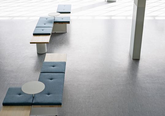Банкетка от фабрики Tacchini модель GALLERIA MODULAR SYSTEM