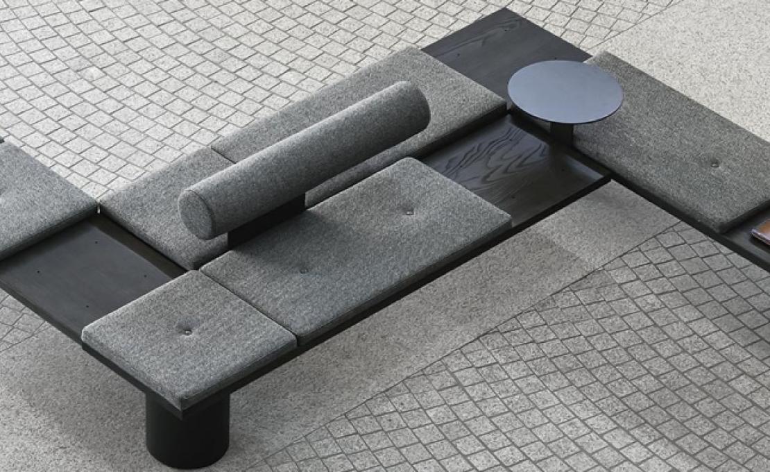 Банкетка от фабрики Tacchini модель GALLERIA MODULAR SYSTEM