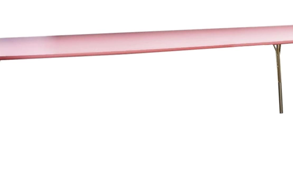 Стол от фабрики Tacchini модель 1KELT/TABLE