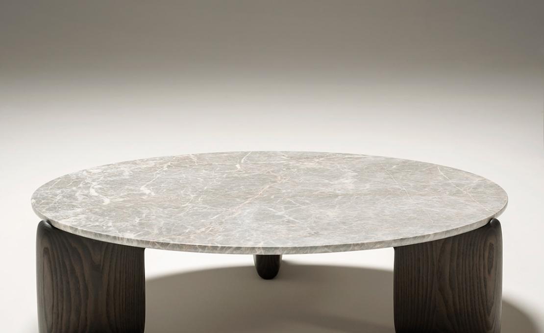 Журнальный столик от фабрики Tacchini модель 1KAN/COFFEETABLE