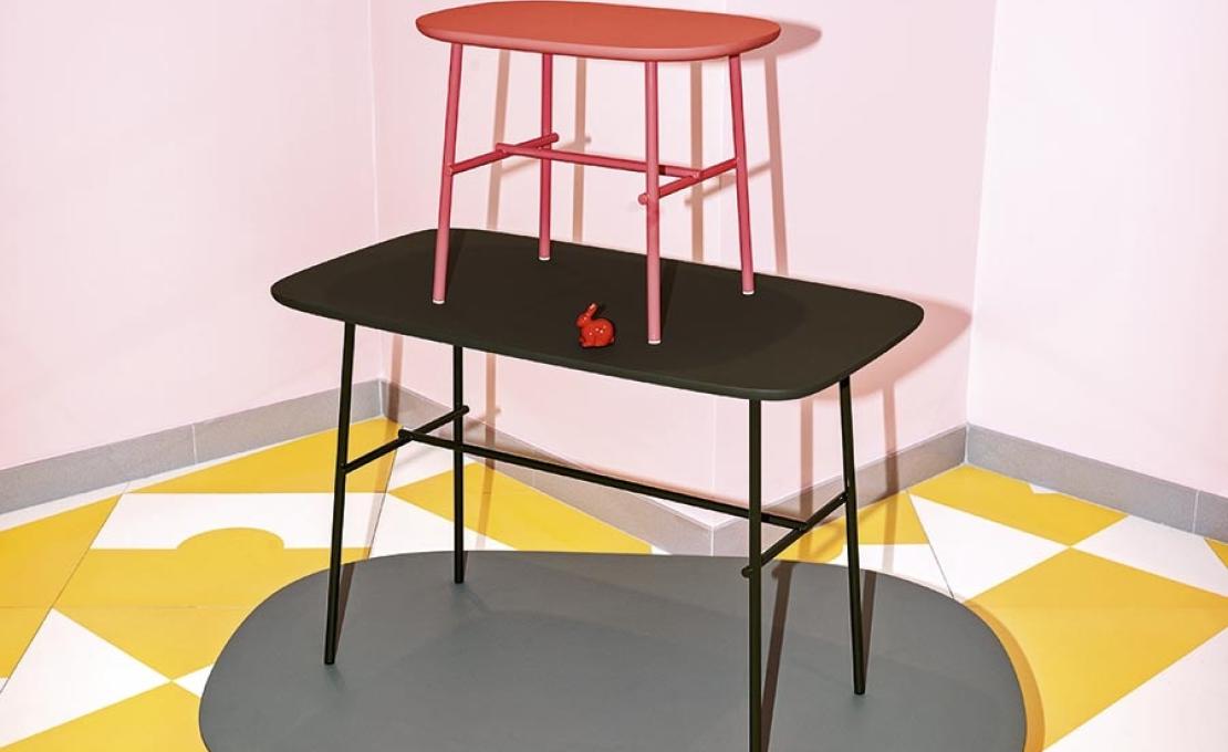 Журнальный столик от фабрики Tacchini модель 1KEL/LOWTABLE