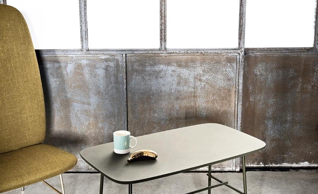 Журнальный столик от фабрики Tacchini модель 1KEL/LOWTABLE