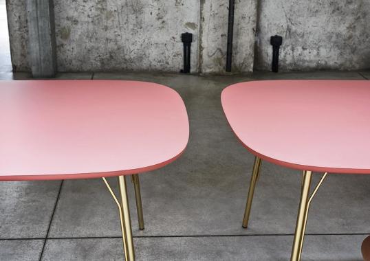 Стол от фабрики Tacchini модель 1KELT/TABLE