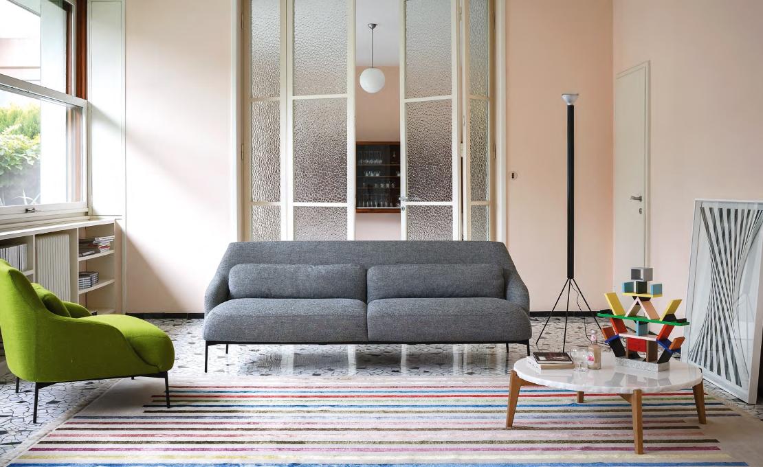 Диван от фабрики Tacchini модель OLIM/SOFA