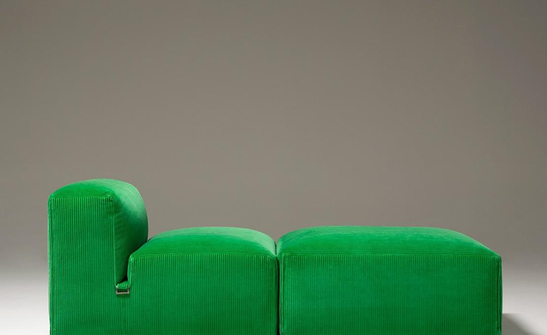 Диван от фабрики Tacchini модель OLEM/SOFA