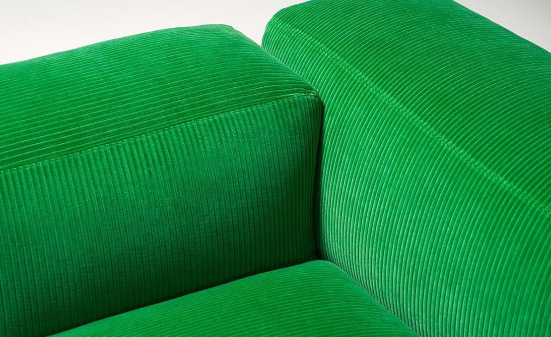 Диван от фабрики Tacchini модель OLEM/SOFA