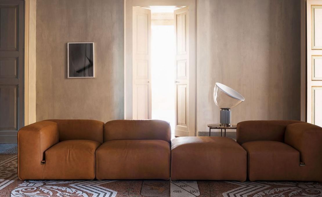 Диван от фабрики Tacchini модель OLEM/SOFA