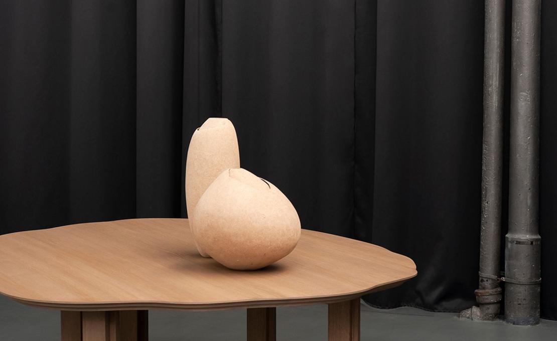 Стол от фабрики Tacchini модель 1PAR200/PARKERTABLE