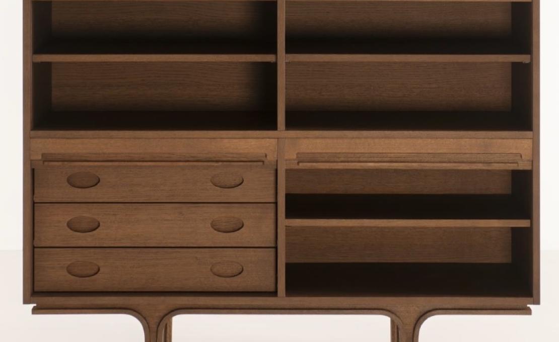 Сервант от фабрики Tacchini модель SERIE 500 CABINET