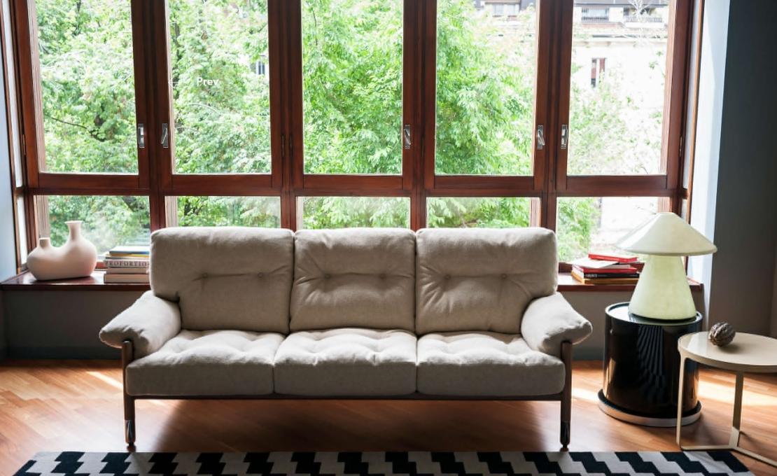 Диван от фабрики Tacchini модель SELLA SOFA