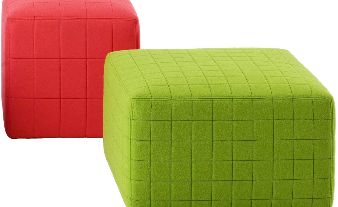 Пуф от фабрики Tacchini модель OQUAR/POUF