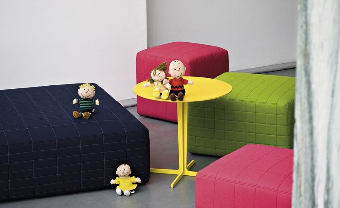 Пуф от фабрики Tacchini модель OQUAR/POUF