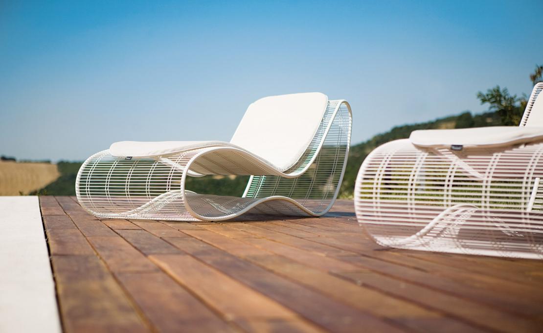 Шезлонг уличныйот фабрики Talenti модель BREEZ SUN LOUNGER