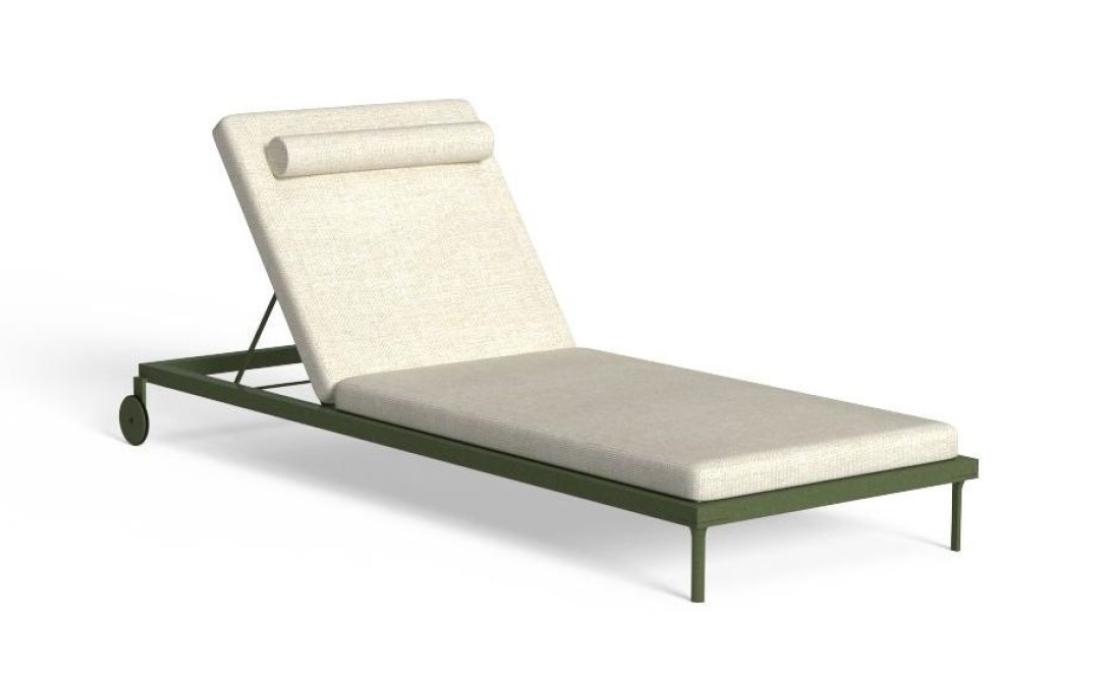 Шезлонг уличныйот фабрики Talenti модель CLEO SOFT ALU SUN LOUNGER