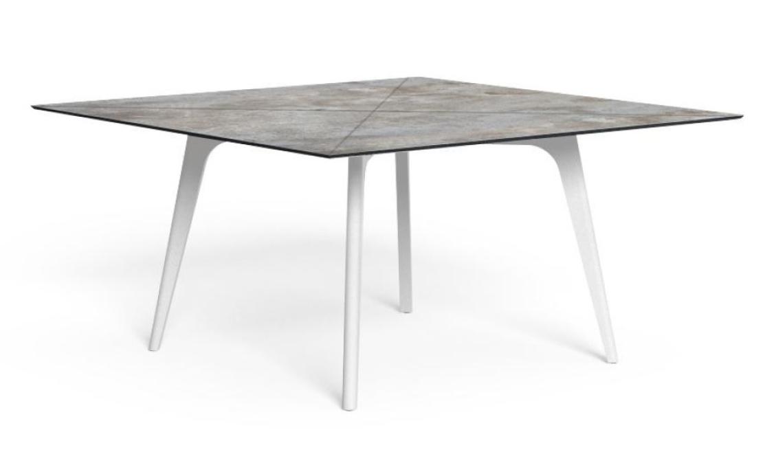 Уличный стол от фабрики Talenti модель CLEO SOFT ALU TABLE