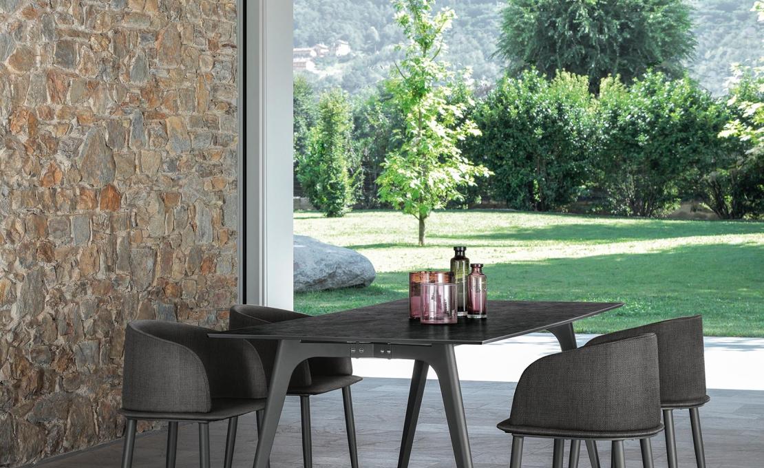 Уличный стол от фабрики Talenti модель CLEO SOFT ALU TABLE