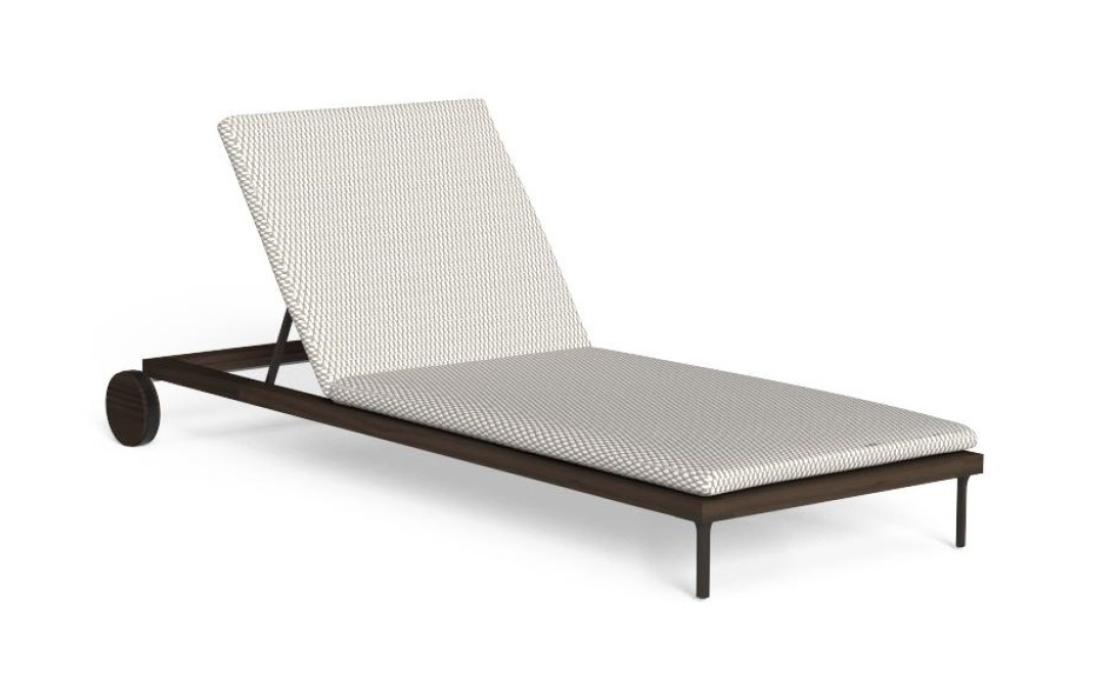 Шезлонг уличныйот фабрики Talenti модель Cleosoft// Wood Sunbed