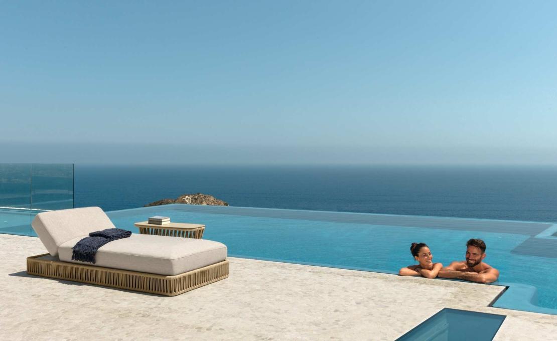 Шезлонг уличныйот фабрики Talenti модель CLIFF SUN LOUNGER