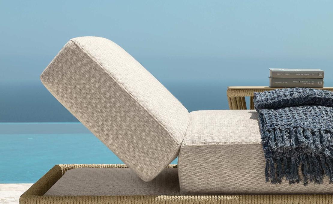 Шезлонг уличныйот фабрики Talenti модель CLIFF SUN LOUNGER