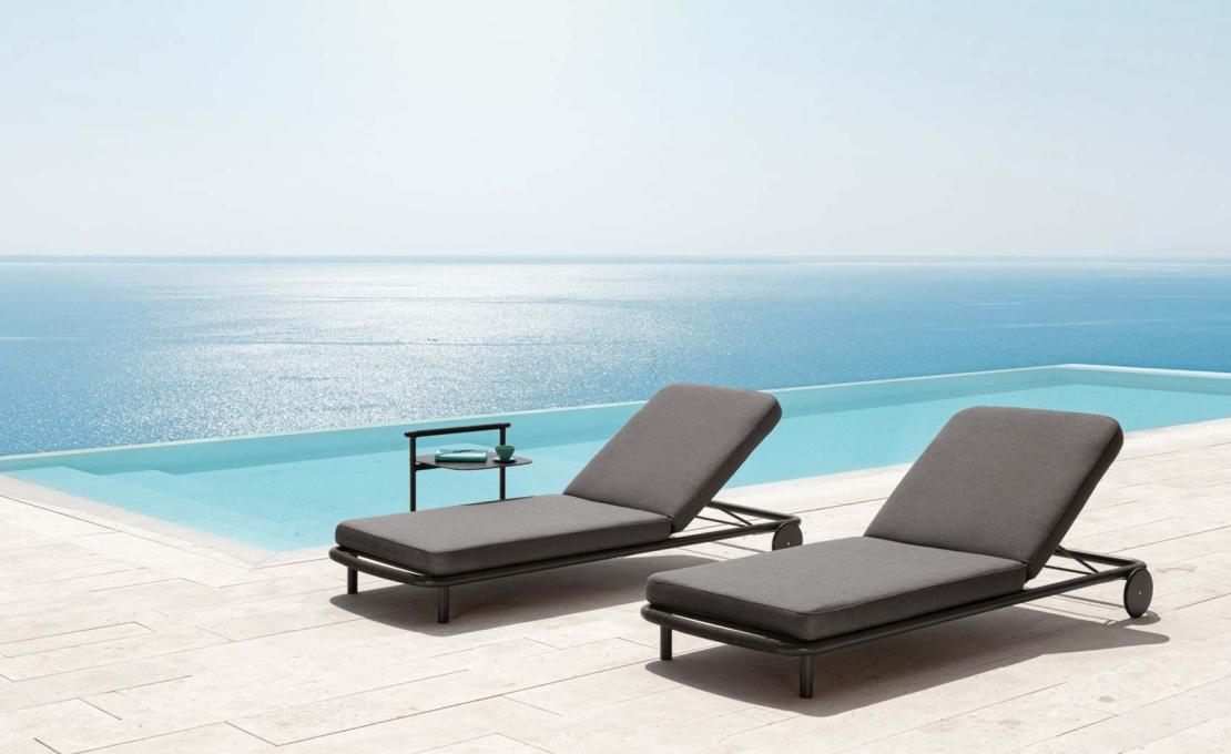 Шезлонг уличныйот фабрики Talenti модель CORAL SUN LOUNGER