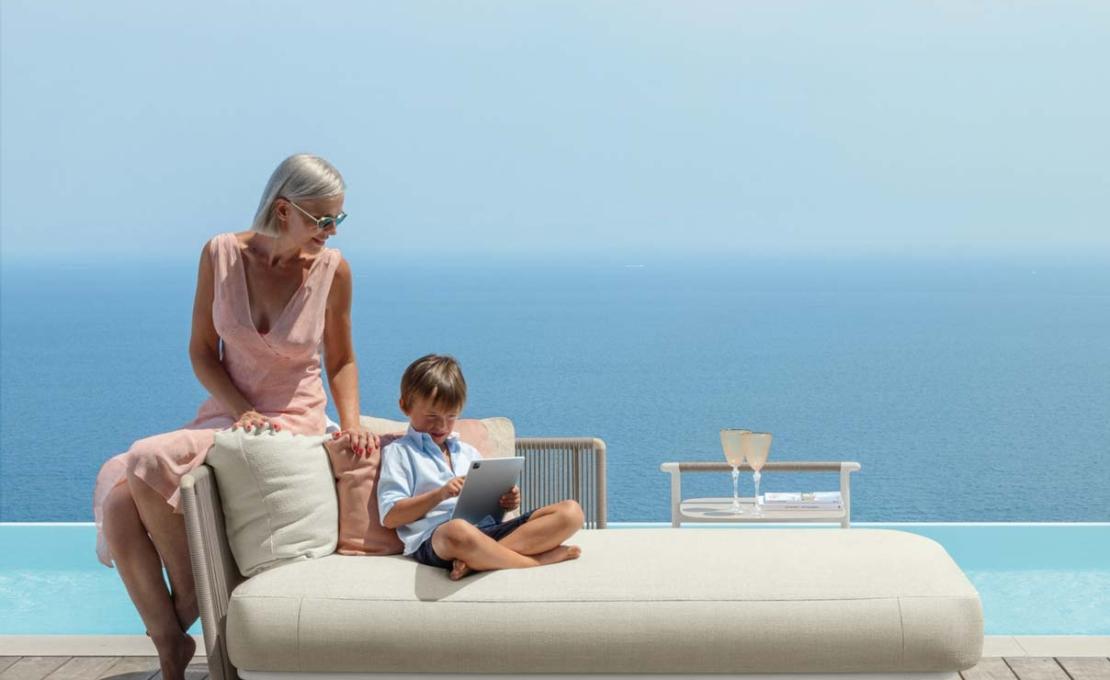 Уличный диван от фабрики Talenti модель Coral Modular Sofa