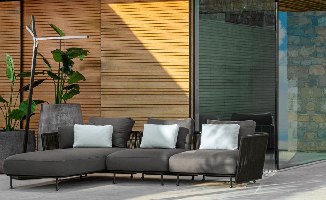 Уличный диван от фабрики Talenti модель Coral Modular Sofa