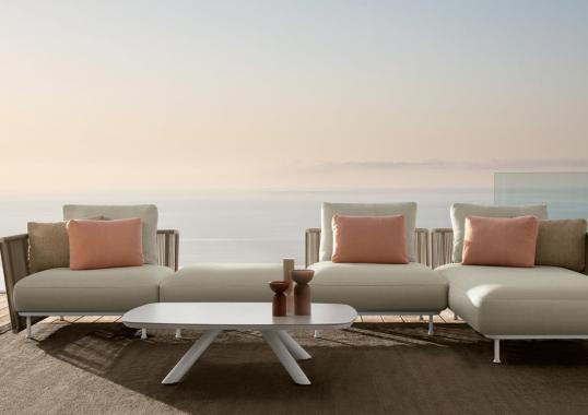 Уличный диван от фабрики Talenti модель Coral Modular Sofa