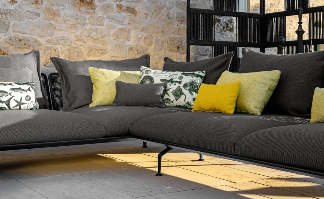 Уличный диван от фабрики Talenti модель CRUISE ALU MODULAR SOFA