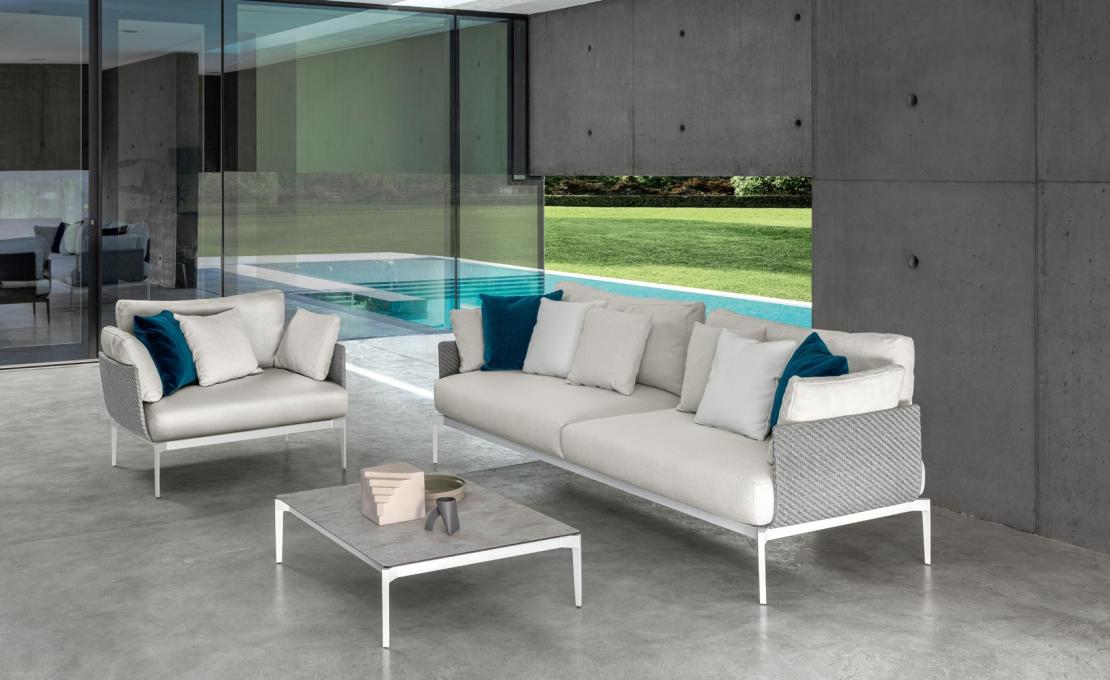Уличный диван от фабрики Talenti модель LEAF SOFA