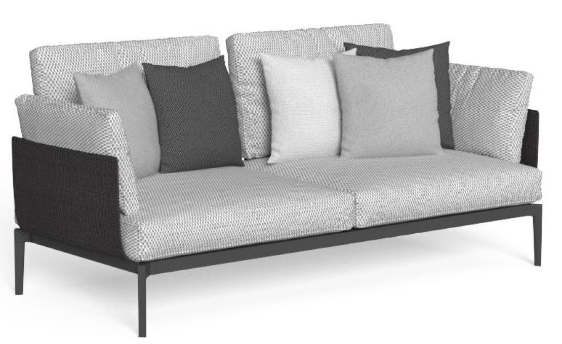 Уличный диван от фабрики Talenti модель LEAF SOFA